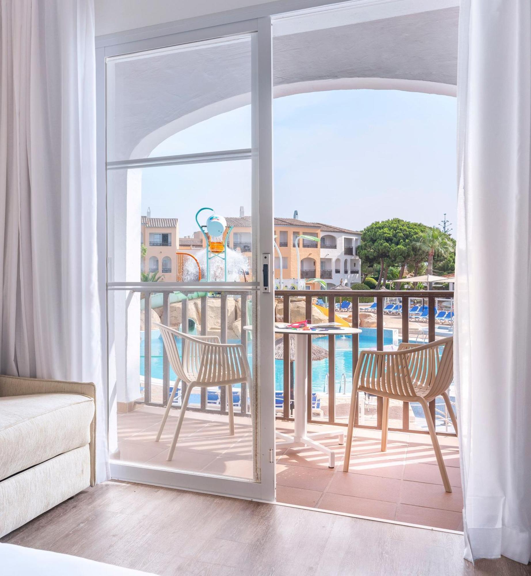 Sol Room Splash View
