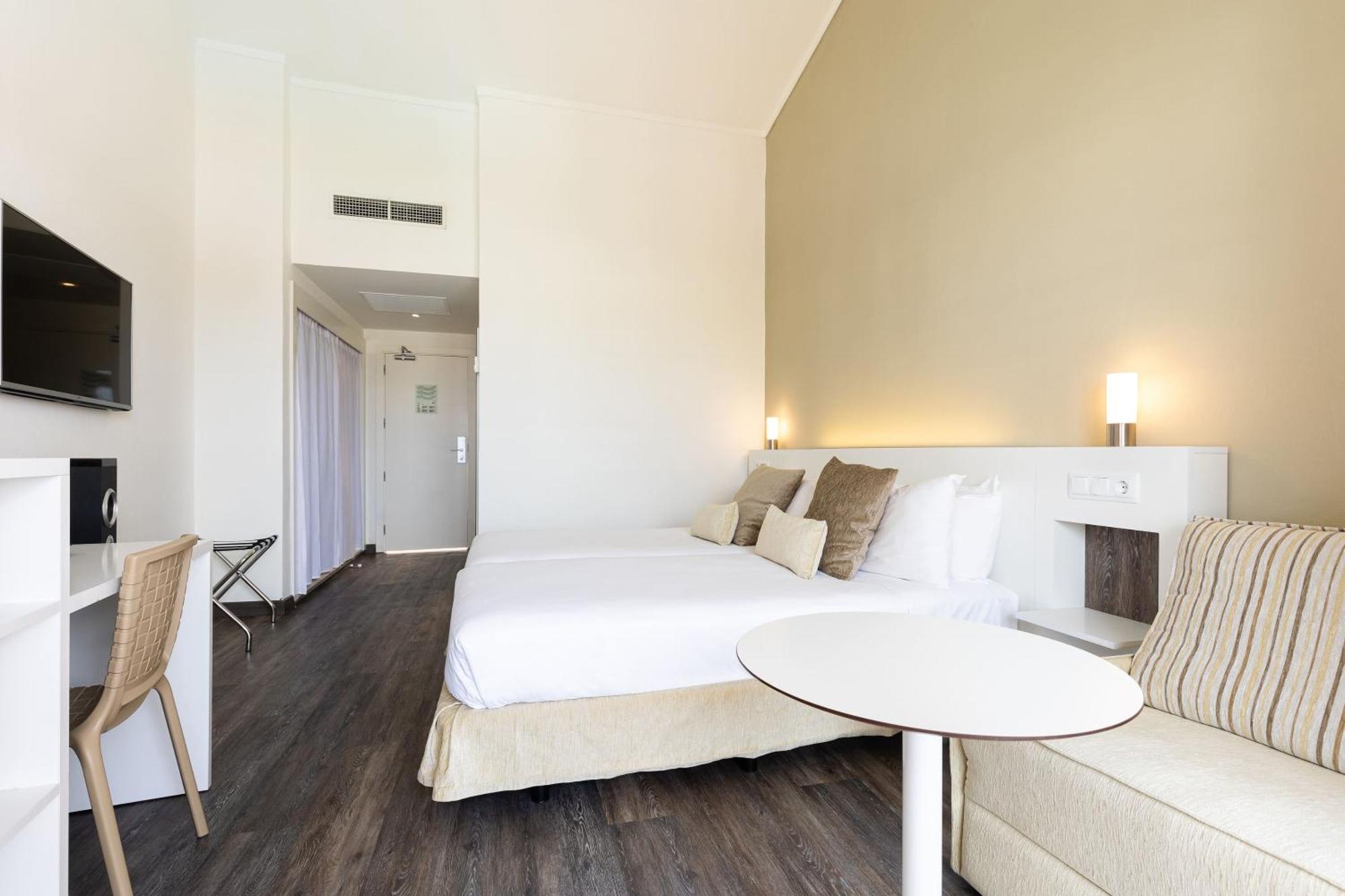 Sol Room Splash View